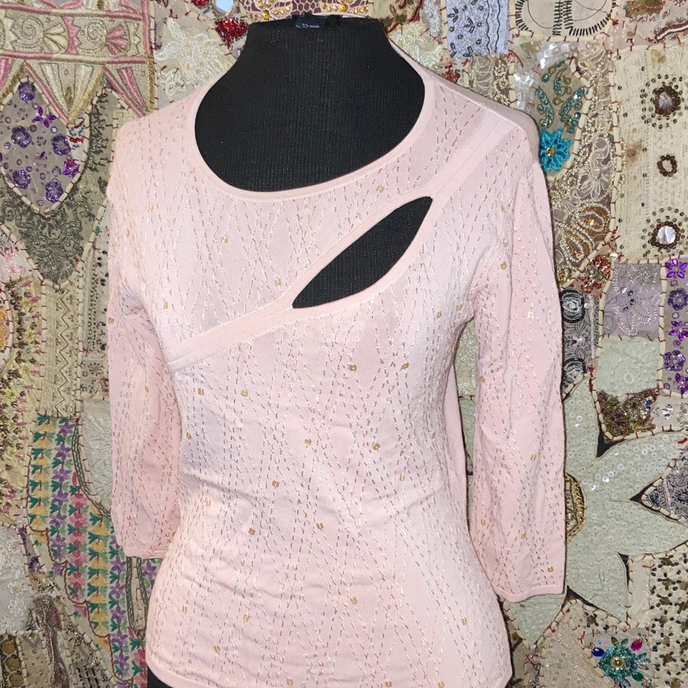 Women’s Blush Cutout Knit Long Sleeve Top